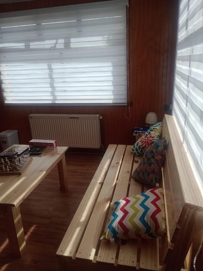 Isla Yu Backpacker Vandrarhem Puerto Natales Exteriör bild