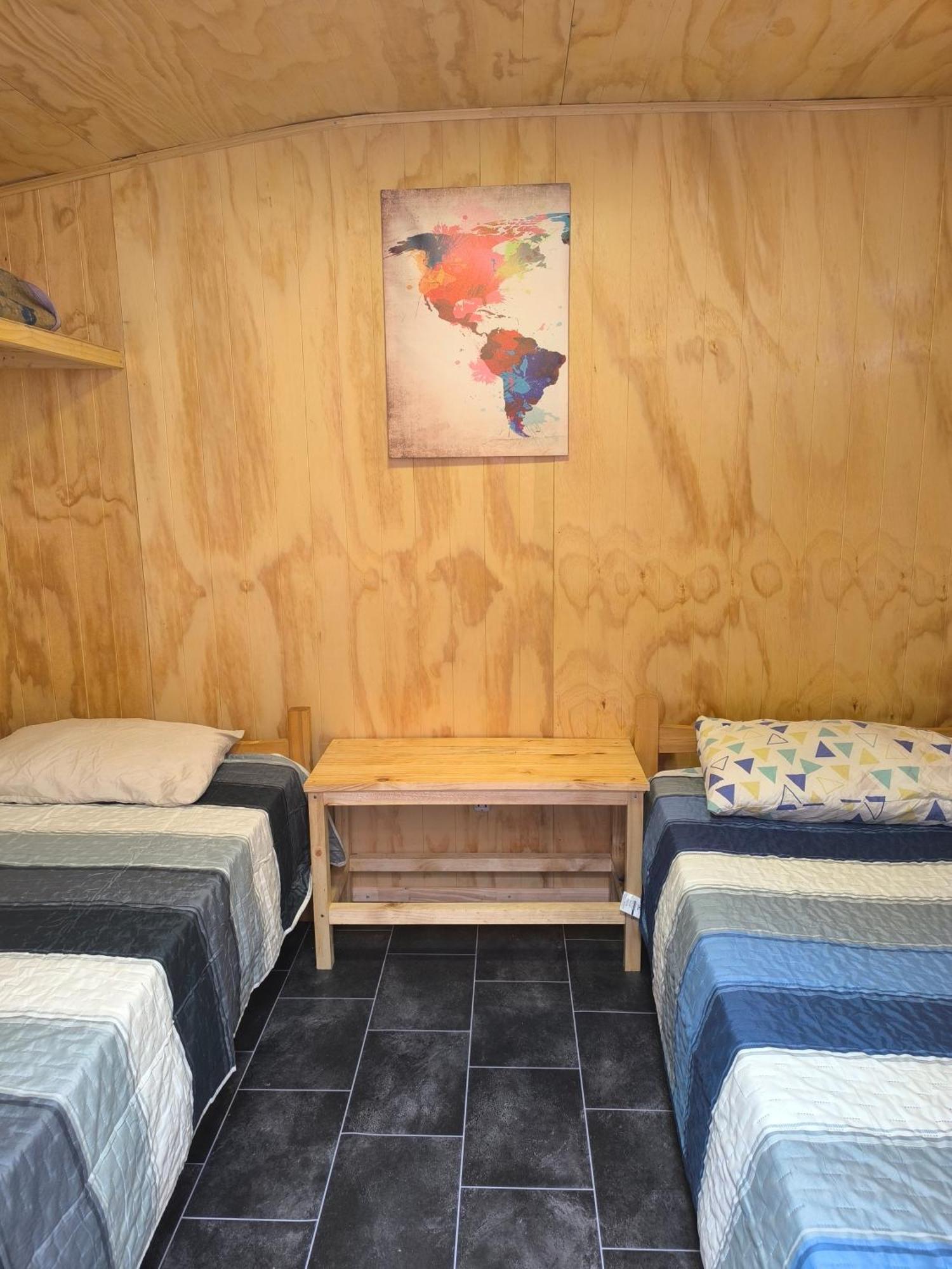 Isla Yu Backpacker Vandrarhem Puerto Natales Exteriör bild